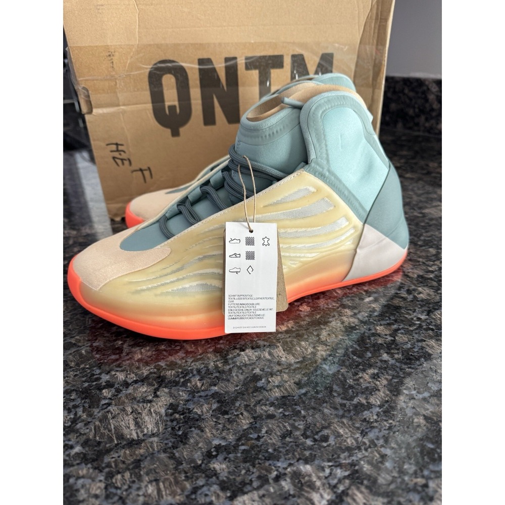 Adidas Yeezy QNTM Hi-Res Coral Basketball Shoes HP6595 Mens 10.5